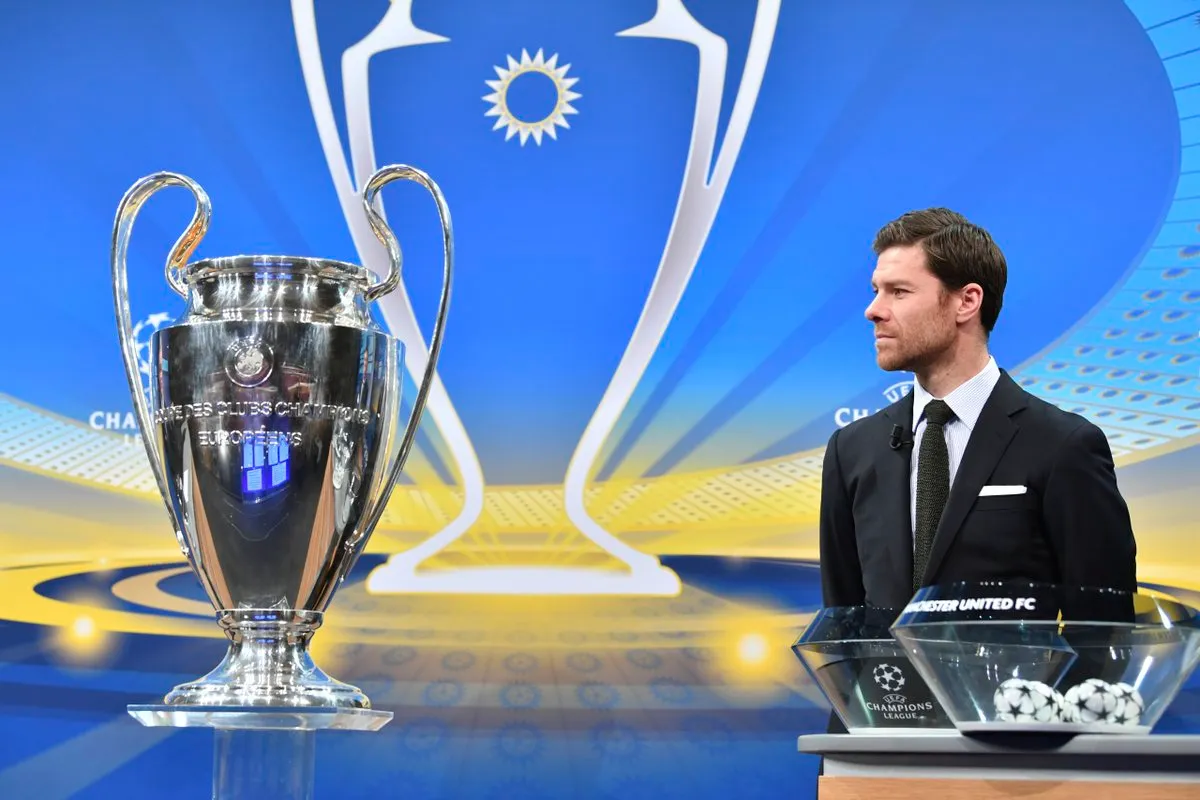 Xabi Alonso bảnh bao bốc thăm vòng 16 đội Champions League - Bóng Đá