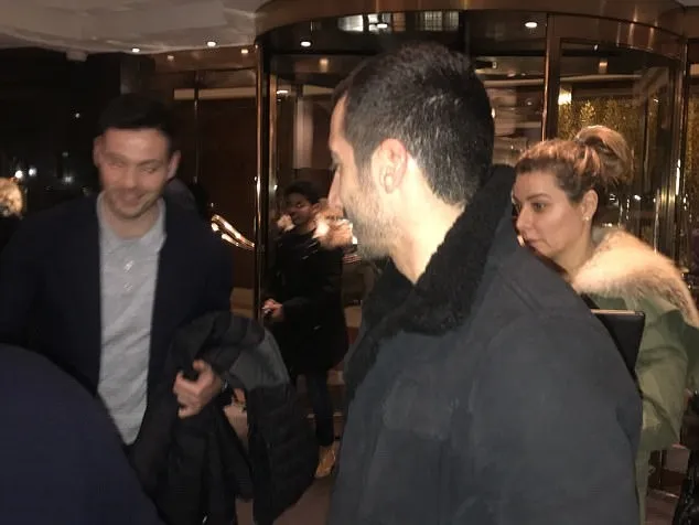 Mkhitaryan tổ chức sinh nhật bên cạnh Pogba  và Raiola - Bóng Đá