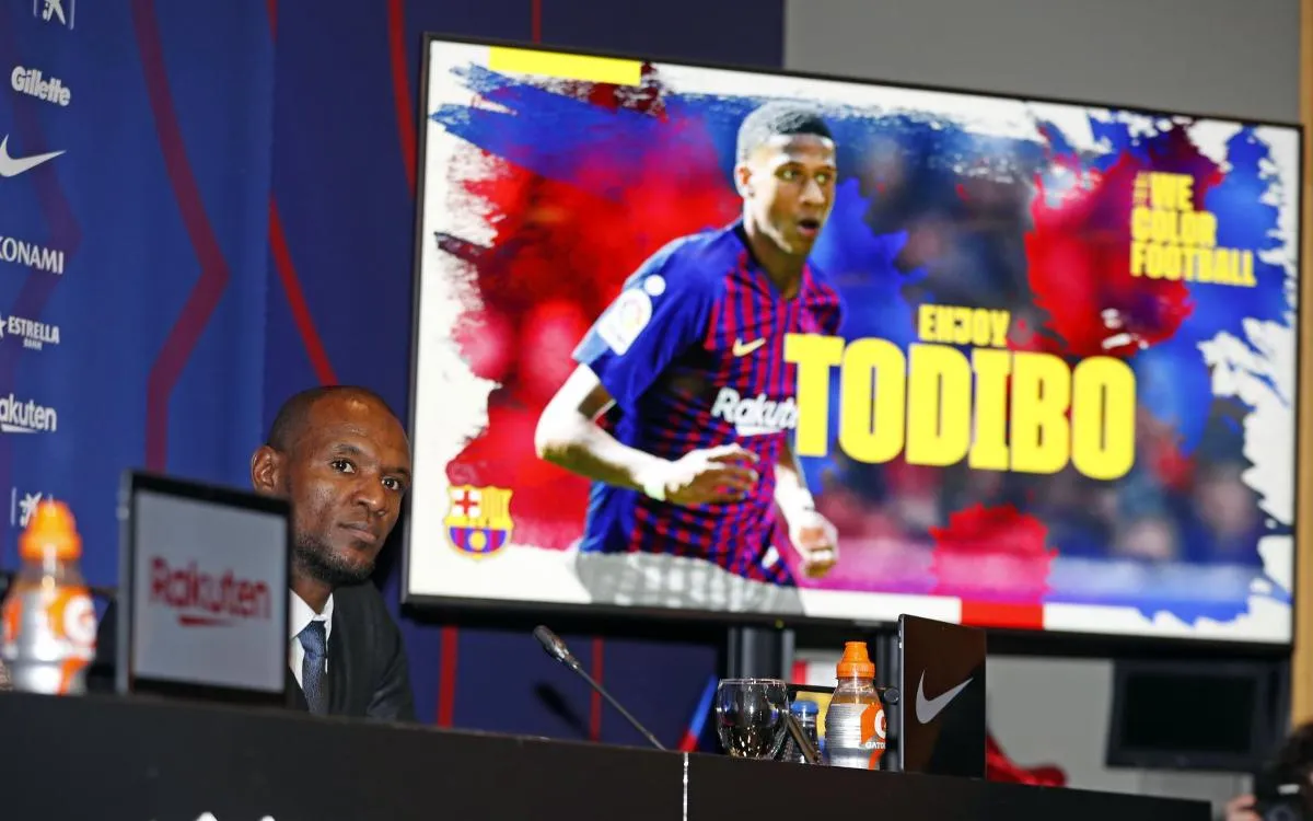 todibo ra mắt barca - Bóng Đá