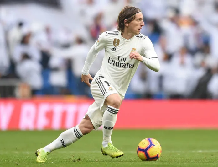 Luka Modric gia hạn hợp đồng - Bóng Đá