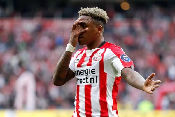 M.U đối đầu Tottenham vì Steven Bergwijn - Bóng Đá