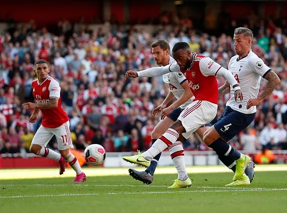 TRỰC TIẾP Arsenal 1-2 Tottenham: Lacazette kéo về hy vọng (Hết H1) - Bóng Đá