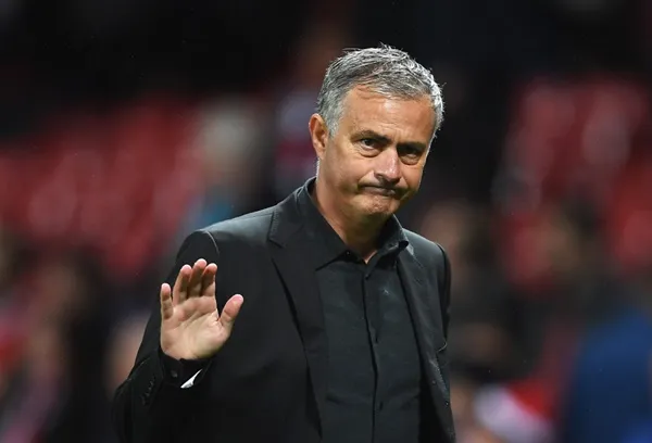 Jose Mourinho úp mở về tương lai - Bóng Đá