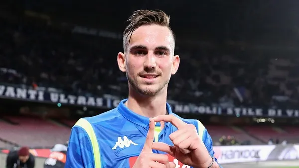 Everton muốn cạnh tranh Fabián Ruiz - Bóng Đá