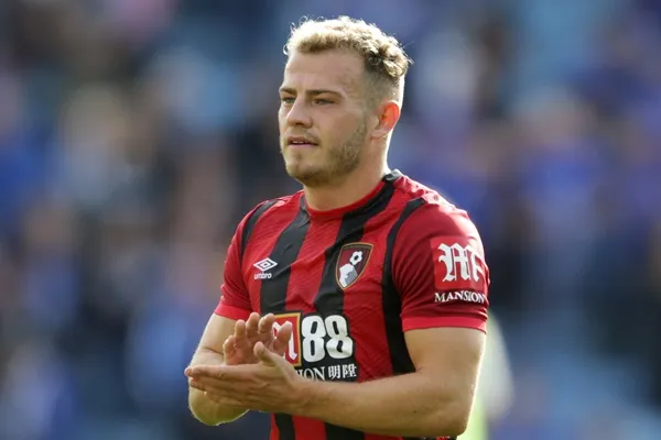 Arsenal, Tottenham tranh giành Ryan Fraser - Bóng Đá