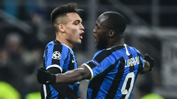 Inter cạnh tranh với Man Utd vì Mousa Dembele - Bóng Đá