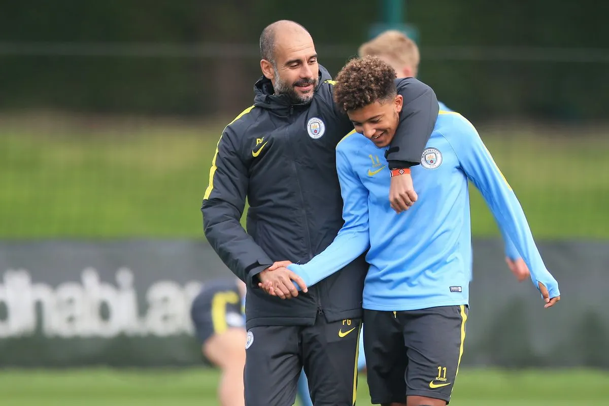 Man City tưởng hoa hồng từ thương vụ Sancho - Bóng Đá