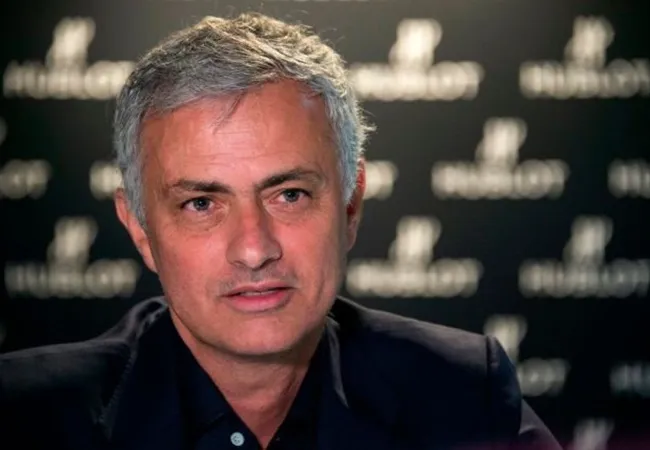 NÓNG! Mourinho 'vạch trần' điểm yếu của Man Utd trong trận thua Barca - Bóng Đá