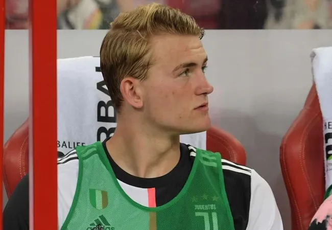 Matthijs de Ligt reveals why he did not sign for Manchester United; praises agent Mino Raiola - Bóng Đá