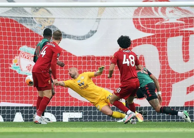 'Báu vật' tỏa sáng, Liverpool duy trì mạch 'vô đối' tại Anfield - Bóng Đá