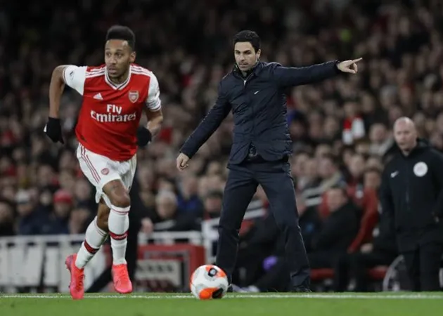 Pierre-Emerick Aubameyang’s brother tells Mikel Arteta to stop playing the striker as a winger for Arsenal - Bóng Đá