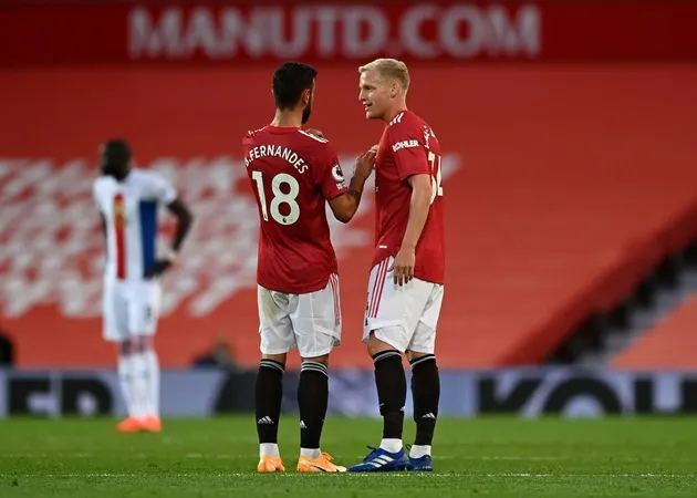 Donny van de Beek laments Manchester United’s lethargic play during defeat by Crystal Palace - Bóng Đá