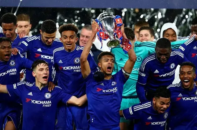 Chelsea: Tại sao Laurent Blanc sẽ thích hợp hơn Sarri - Bóng Đá