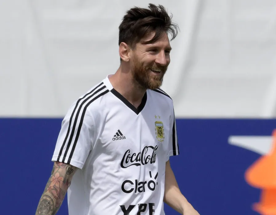 Argentina lo mất World Cup, kêu gọi đoàn kết đấu Nigeria - Bóng Đá