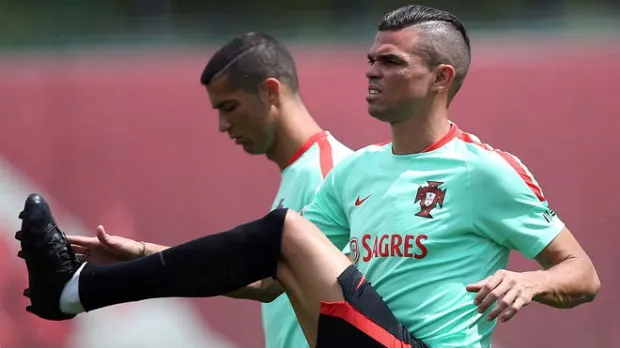 Pepe: Ngoài Confeds Cup, Ronaldo không quan tâm gì khác - Bóng Đá