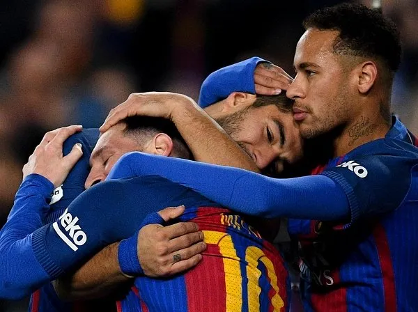 Neymar tới Qatar kiểm tra y tế, đại náo PSG - Bóng Đá