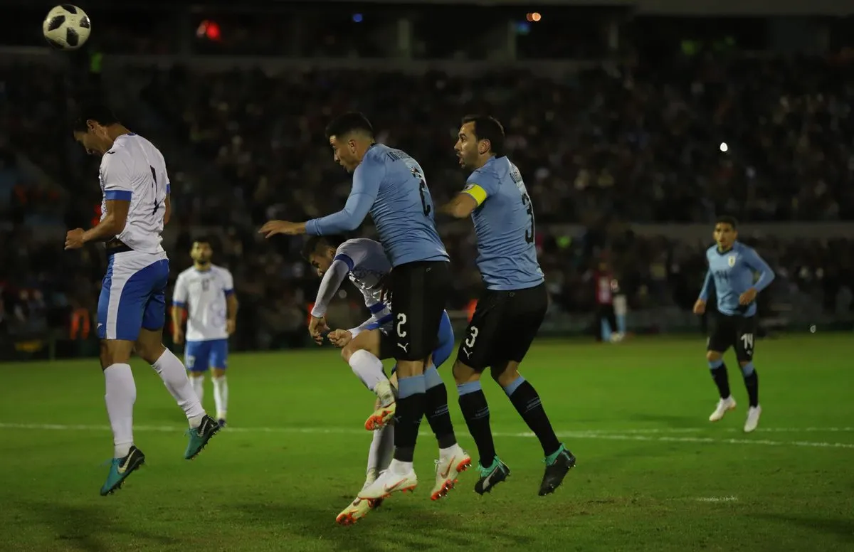 Giao hữu tiền World Cup 2018: Uruguay 3-0 Uzbekistan - Bóng Đá