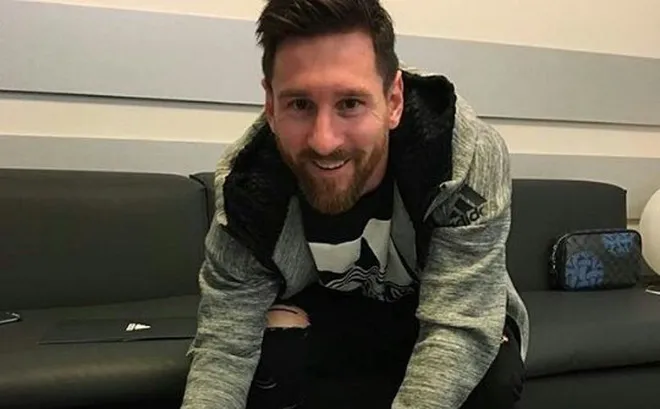 Messi ký giao kèo mới, Barca vẫn không vui - Bóng Đá