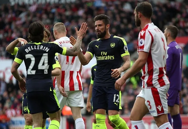 Chấm điểm Arsenal trận thắng Stoke City: 'Ngả mũ' trước Sanchez - Bóng Đá