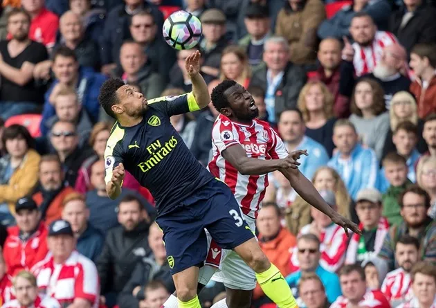 Chấm điểm Arsenal trận thắng Stoke City: 'Ngả mũ' trước Sanchez - Bóng Đá