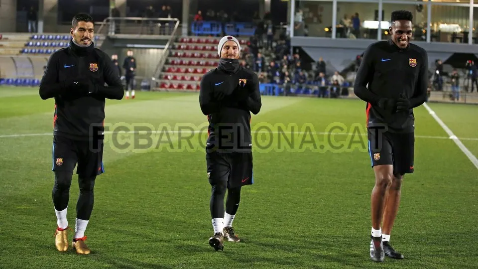 Yerry Mina phấn khích khi lần đầu được tập cạnh Messi, Suarez - Bóng Đá