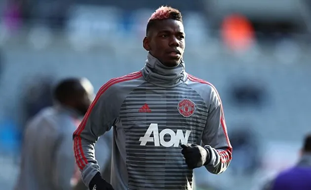 Pogba khóc mếu khi bị Mourinho thay ra sân - Bóng Đá