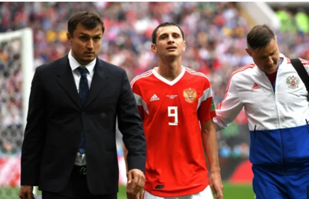 SỐC: Chủ nhà Nga nguy cơ mất trụ cột chỉ sau 1 trận ở World Cup - Bóng Đá