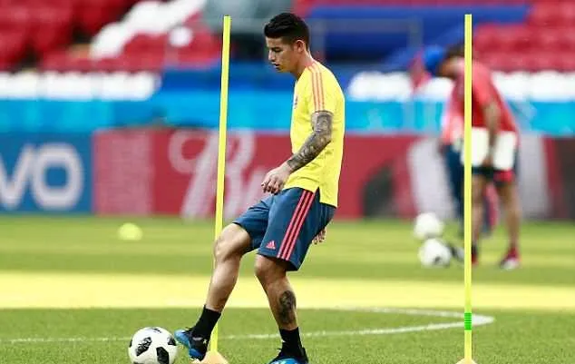 James Rodriguez và dàn sao Colombia căng thẳng trước giờ G - Bóng Đá