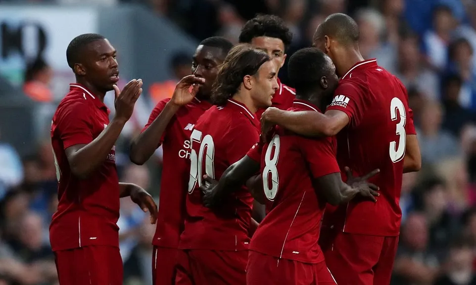 Liverpool thắng trận thứ 3, Karius vẫn không thể gượng cười - Bóng Đá