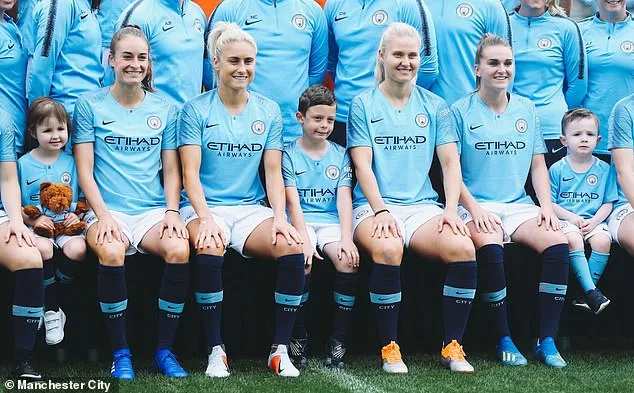 'Lá bài tẩy' trở lại, mang tin vui đến cho Man City - Bóng Đá