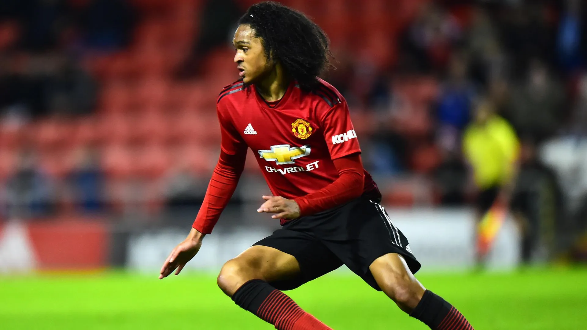 Khoác áo số 7, Tahith Chong lập siêu phẩm đá phạt cho U23 Man Utd - Bóng Đá