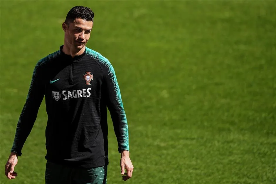 Ảnh Ronaldo Bồ Đào Nha - Bóng Đá