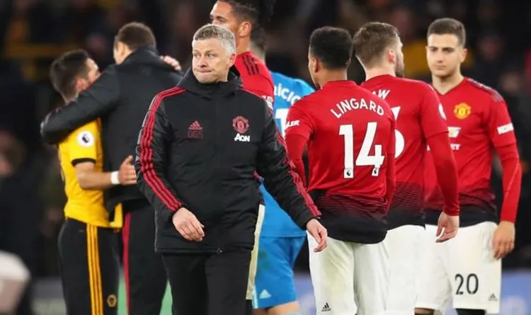 Chelsea, Tottenham cùng thắng đẩy Man Utd vào cửa nguy hiểm - Bóng Đá