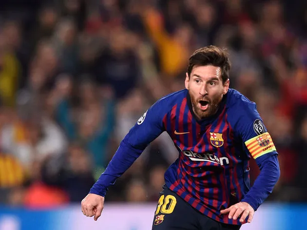 Đội hình tiêu biểu tứ kết Champions League: Thần tượng Ronaldo sát vai Messi! - Bóng Đá