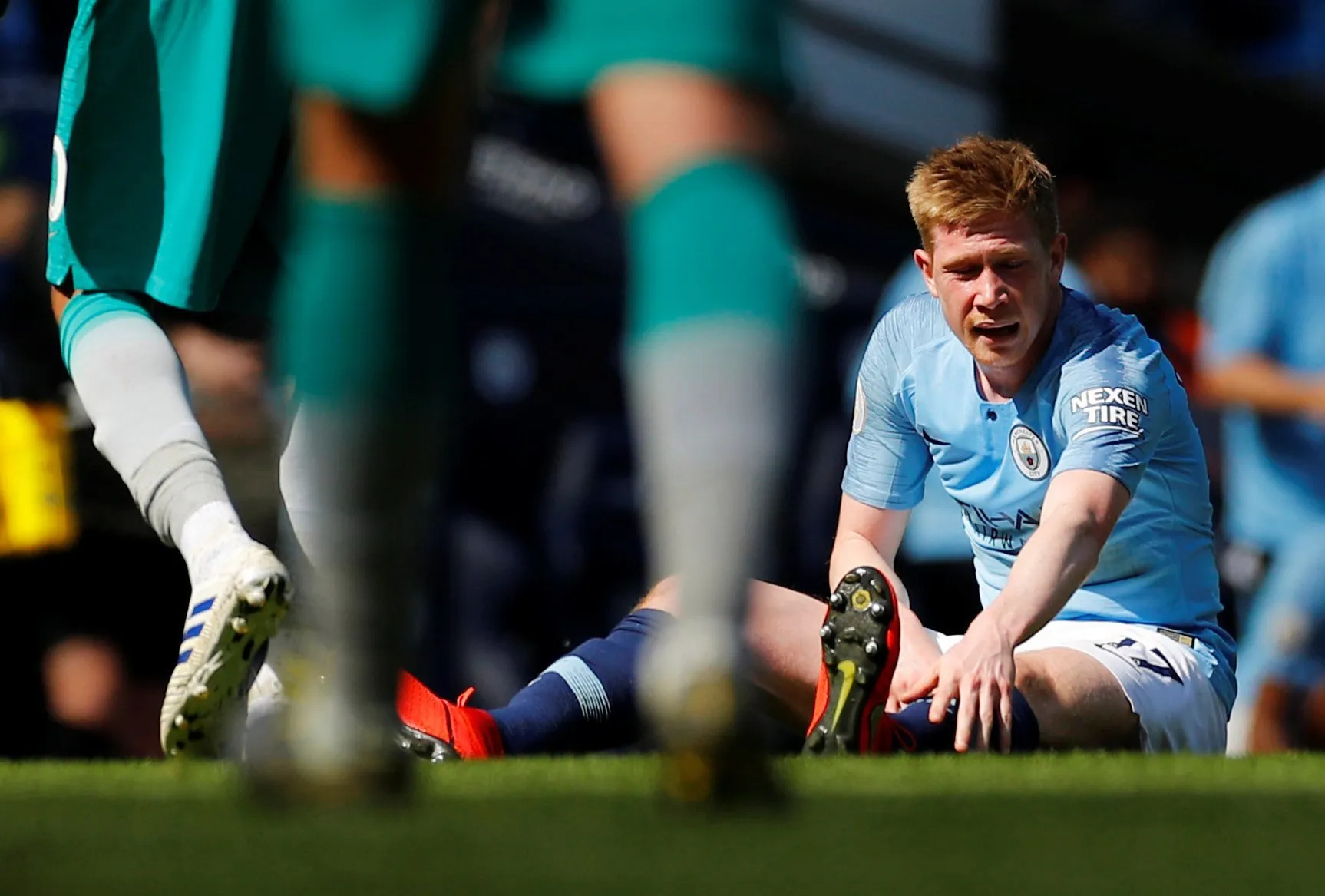 Guardiola cập nhật tình hình chấn thương của De Bruyne - Bóng Đá