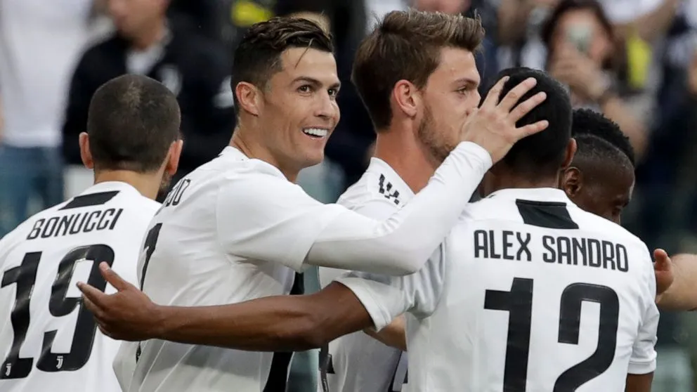 Ronaldo cùng Juventus lập kỷ lục khủng chưa từng có - Bóng Đá