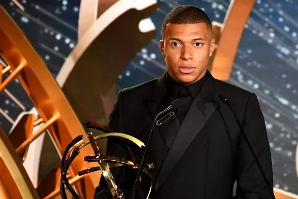 Mbappe đòi ra đi - Bóng Đá