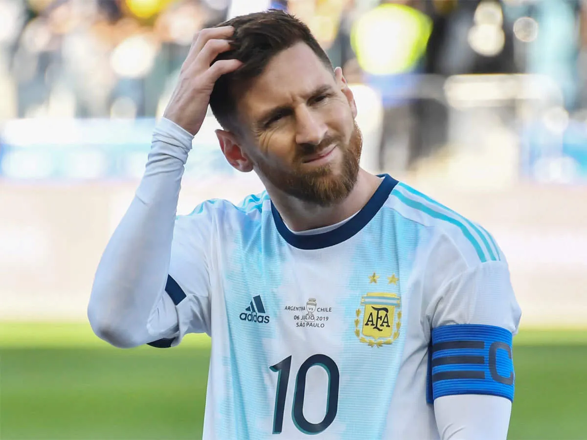 Ảnh Messi du lịch cùng vợ - Bóng Đá