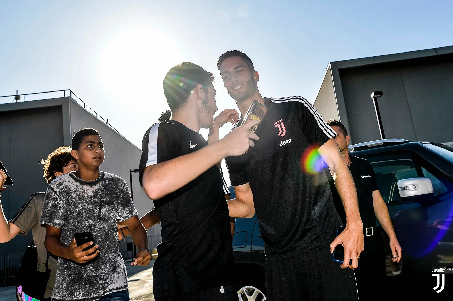 Juan Cuadrado and Rodrigo Bentancur back in Juventus - Bóng Đá