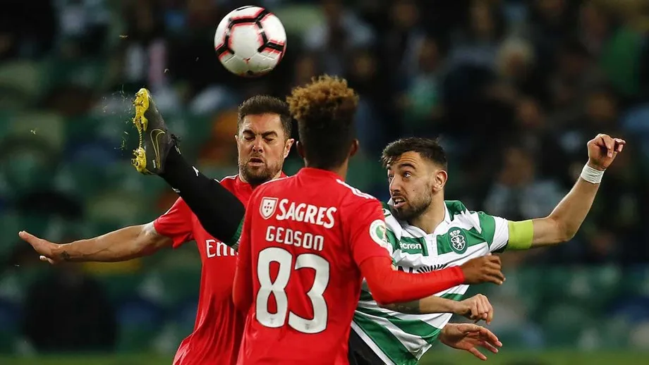 Bài ảnh Sporting Lisbon 0-5 Benfica - Bruno cried - Bóng Đá