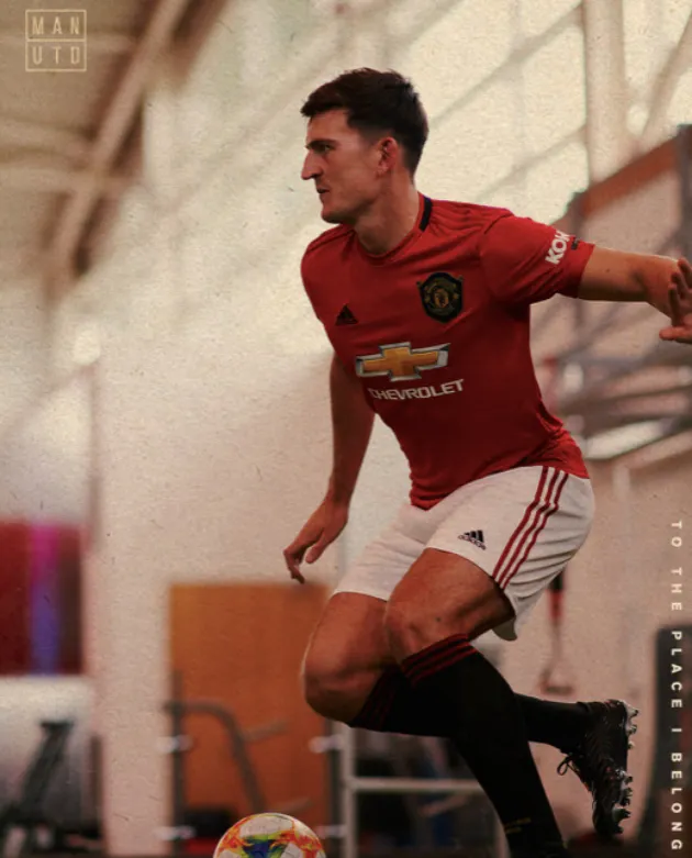 Man Utd star Harry Maguire to land £700,000-a-season boot deal after amazingly becoming world’s most expensive defender without one - Bóng Đá