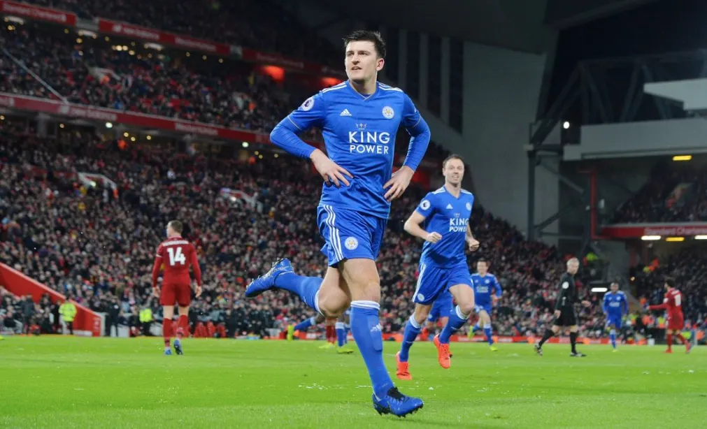 Man Utd star Harry Maguire to land £700,000-a-season boot deal after amazingly becoming world’s most expensive defender without one - Bóng Đá