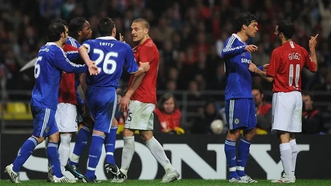 Nemanja Vidic reveals Chelsea striker wanted to punch him in Champions League final - Bóng Đá