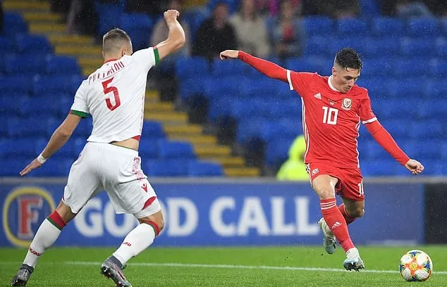 Wales 1-0 Belarus: Daniel James continues fine start to the season by curling home winner in friendly - Bóng Đá