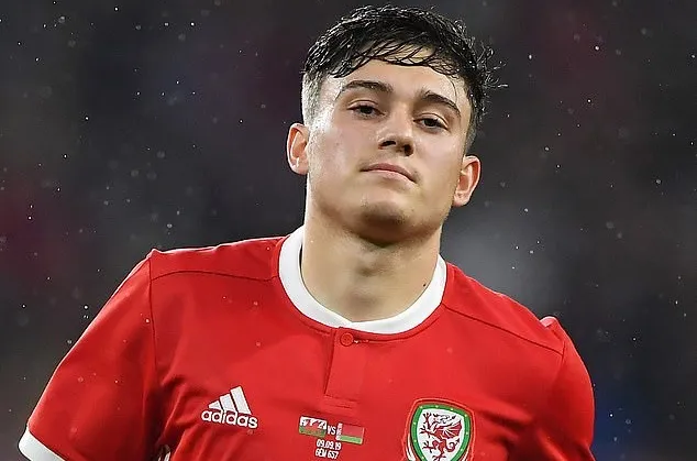 Wales 1-0 Belarus: Daniel James continues fine start to the season by curling home winner in friendly - Bóng Đá