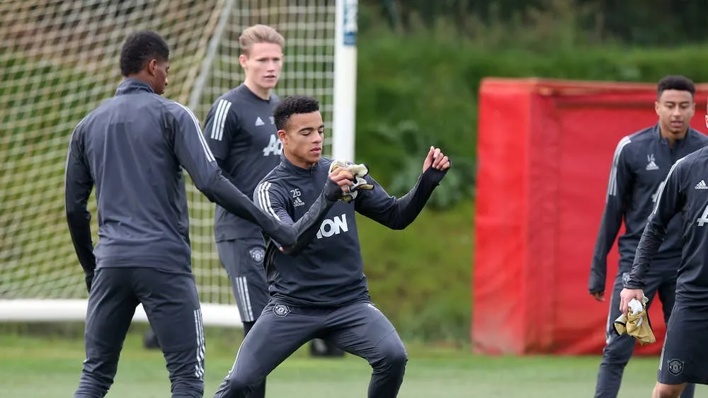 Ole Gunnar Solskjaer confirms Mason Greenwood, Axel Tuanzebe will start vs. Astana - Bóng Đá