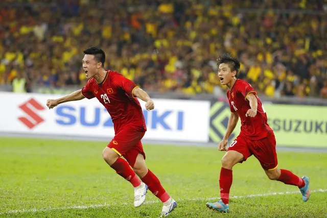 Không Tuấn Anh, Việt Nam có 3 phương án độc cho hàng tiền vệ trước Indonesia - Bóng Đá