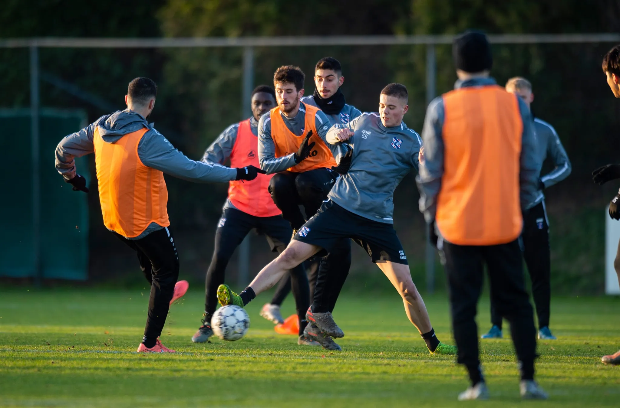 Vừa trở về Hà Lan, Văn Hậu liền gây náo loạn SC Heerenveen - Bóng Đá