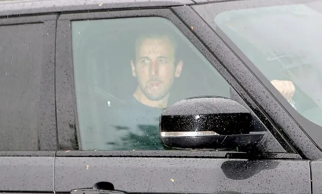 Tottenham return to training: Watch as squad head back to Hotspur Way amid coronavirus lockdown - Bóng Đá