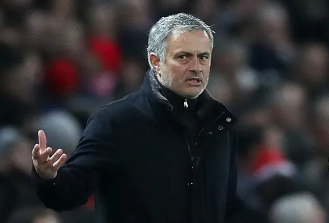 Mourinho bất ngờ chúc mừng Sevilla trong ngày MU muối mặt rời Champions League - Bóng Đá